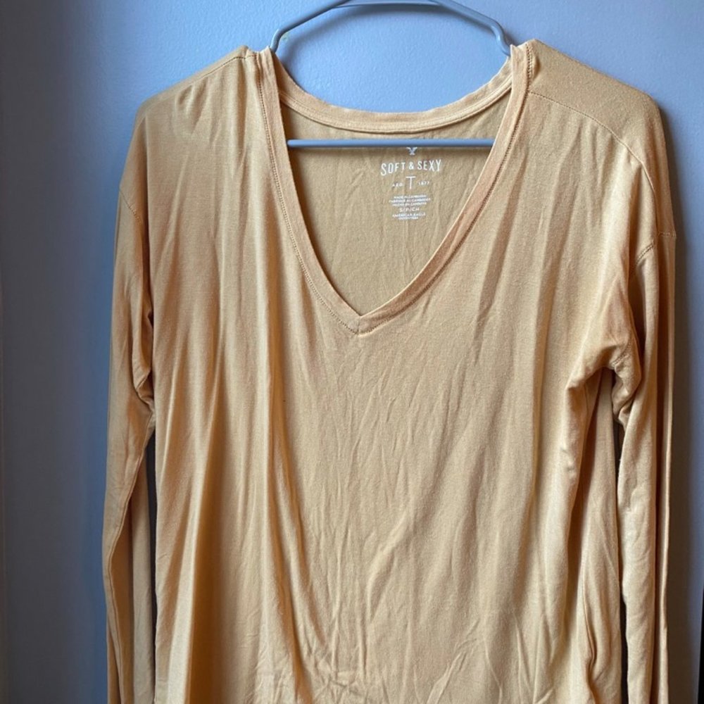 American Eagle long sleeve